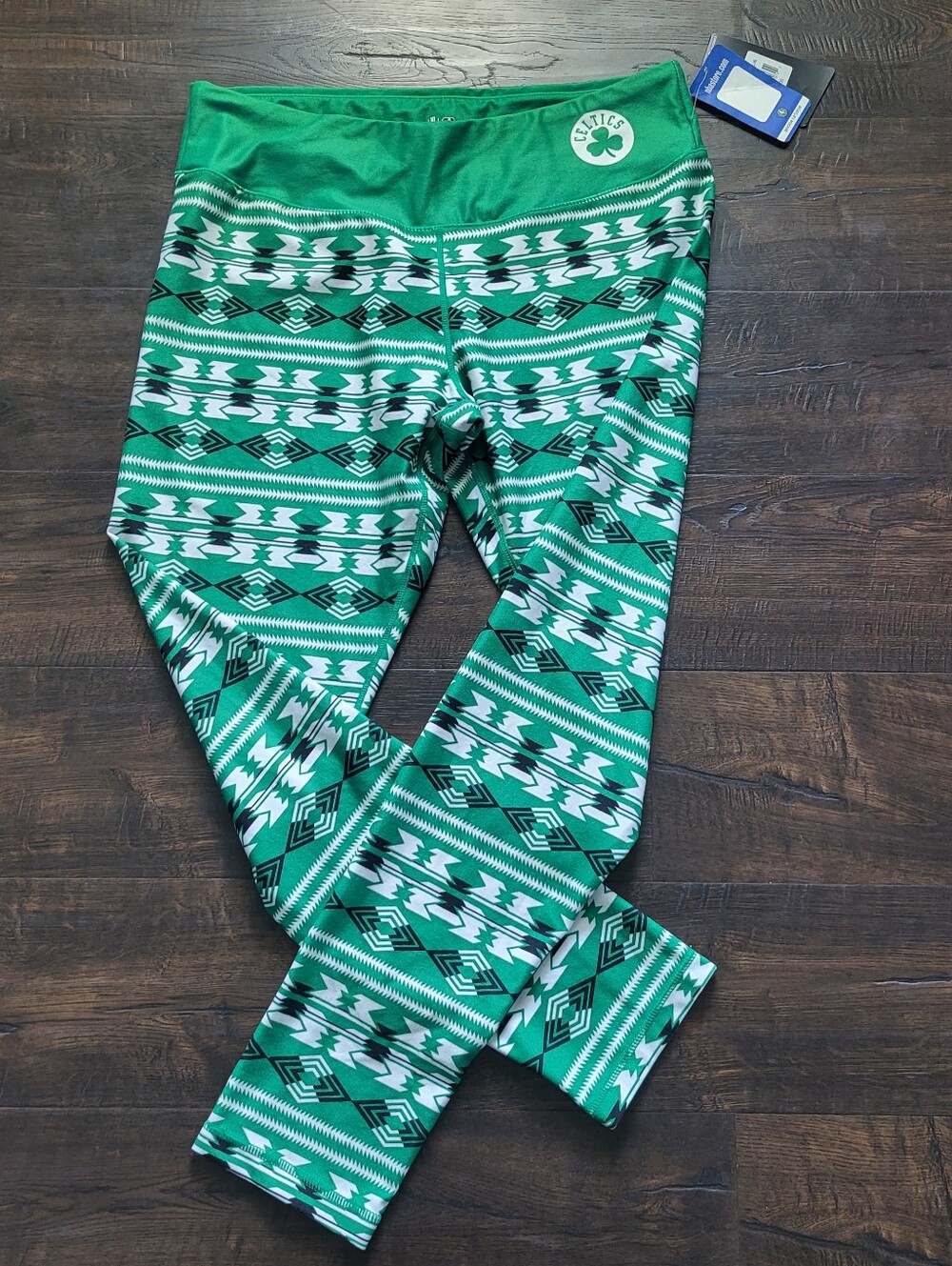 NBA Boston Celtics Aztec Fair Isle Leggings XL NWT Green White Shamrock Logo